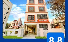 Fabexpress Step Inn - Nr Biswa Bangla Gate